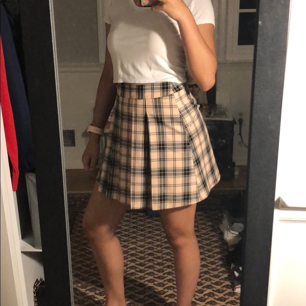 hollister skirt